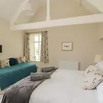 Westonby * Γουίτμπι